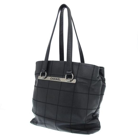 Chanel Caviar Chocolate Bar Tote Black